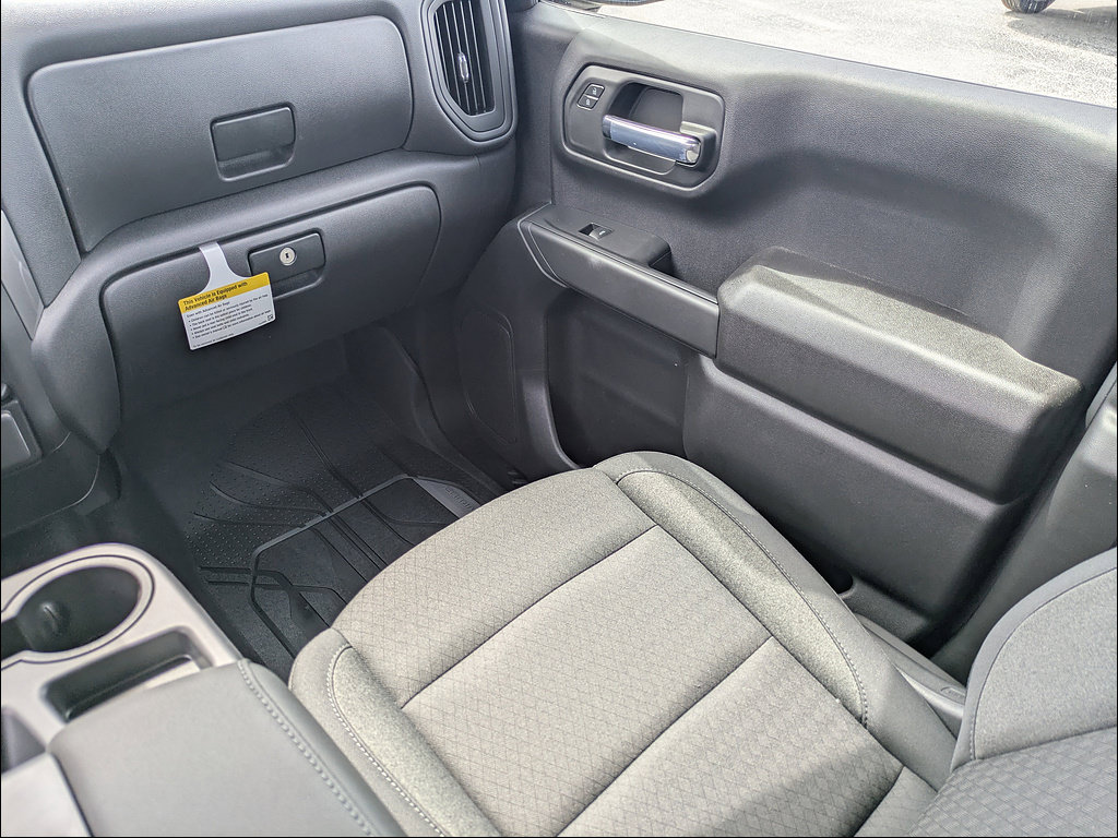 New 2026 Chevrolet Silverado 1500 Custom w/ Turbomax Blackout Package AWD/4WD image 18