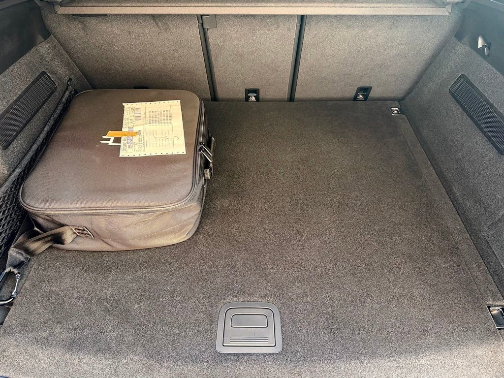 New 2026 Porsche Cayenne Turbo image 24