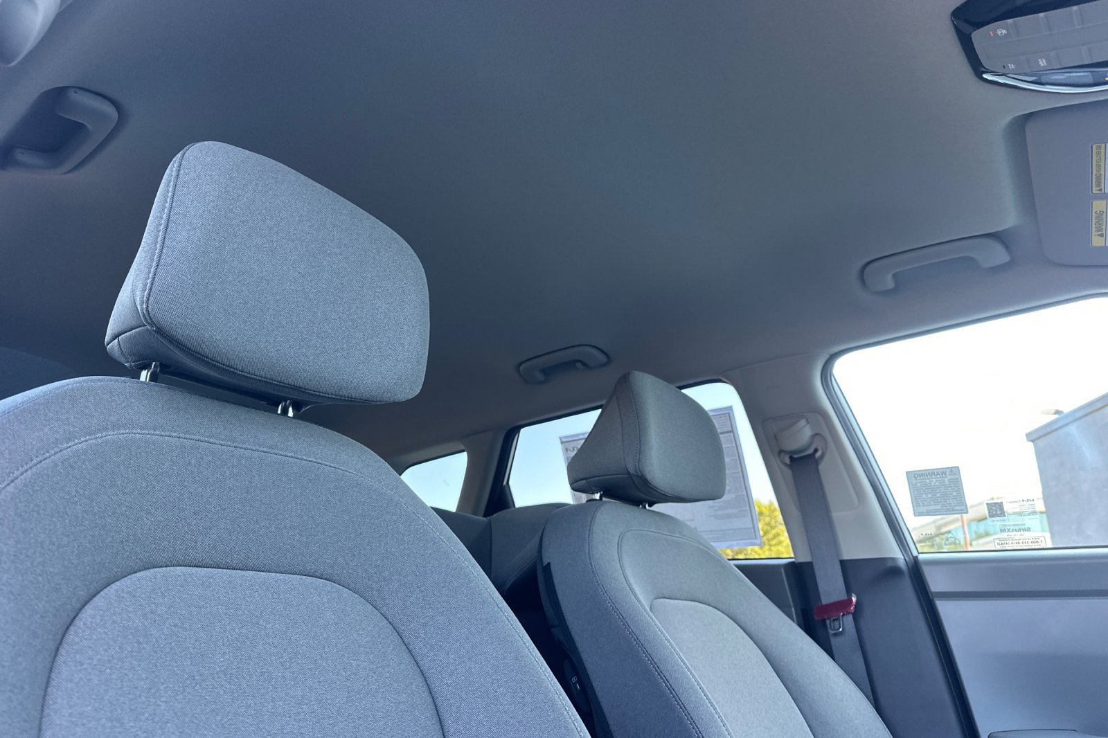 New 2027 Kia Seltos LX FWD image 16