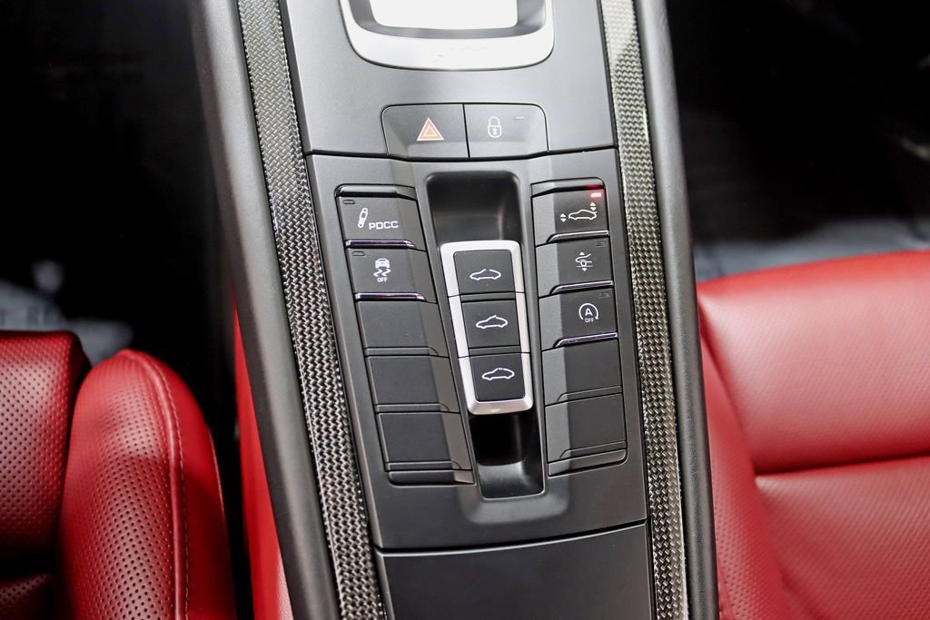 Used 2018 Porsche 911 Turbo S AWD/4WD image 31