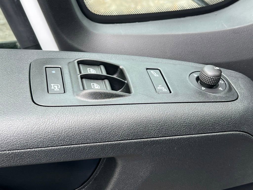 New 2025 RAM ProMaster 1500 w/ Convenience Group FWD image 14