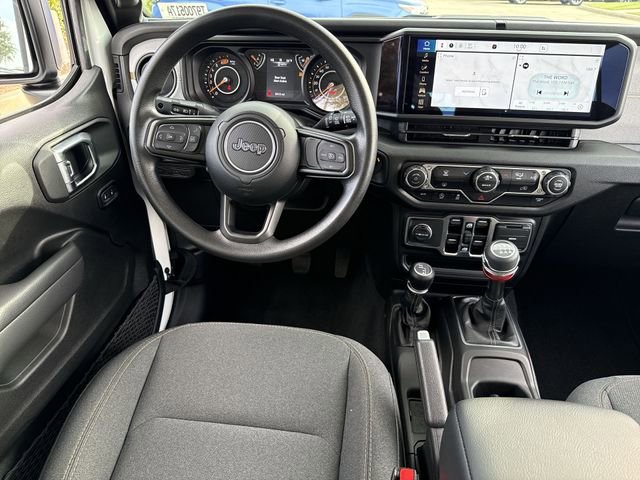 Used 2025 Jeep Wrangler Sport image 10