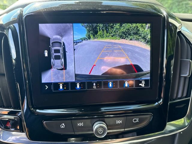 Used 2021 Chevrolet Traverse RS FWD image 18
