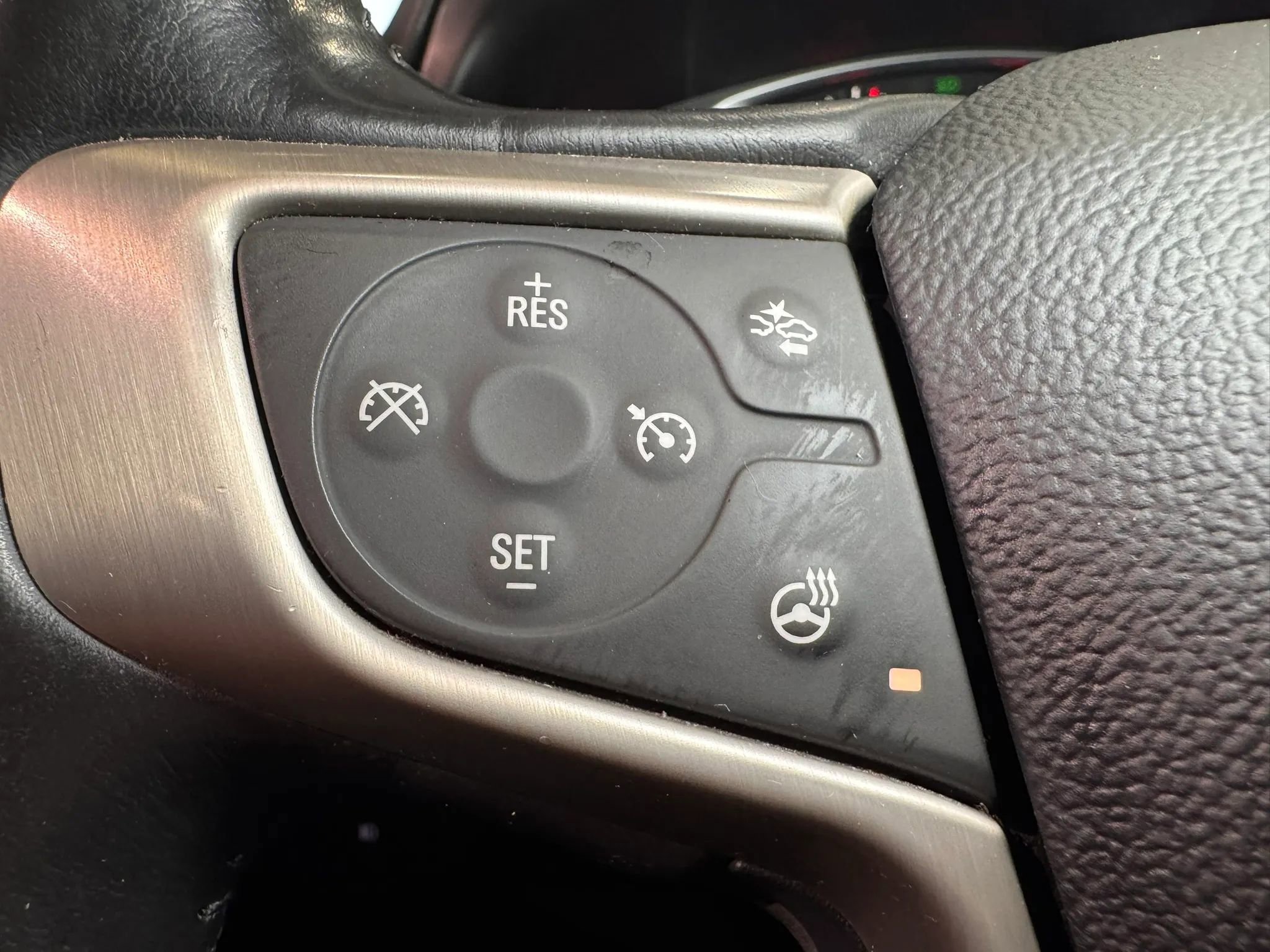 Used 2020 GMC Terrain Denali w/ GMC Pro Grade Package image 27