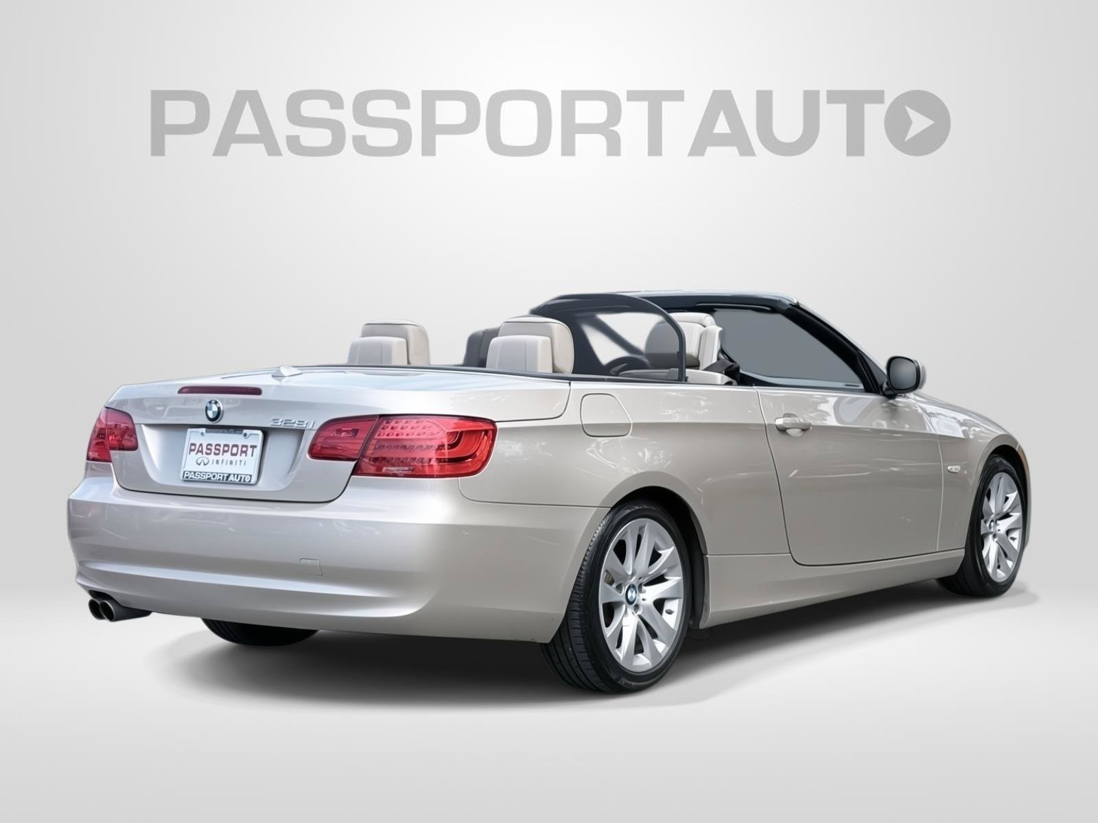 Used 2012 BMW 328i Convertible RWD image 6