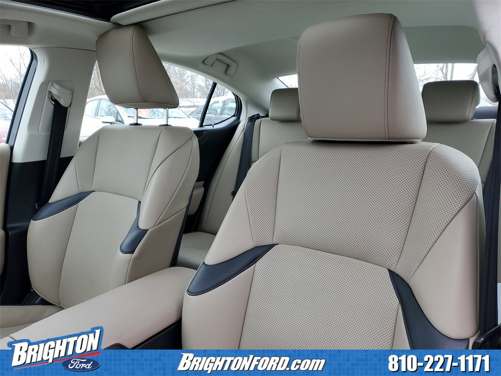 Used 2019 Lexus ES 350 Luxury image 9