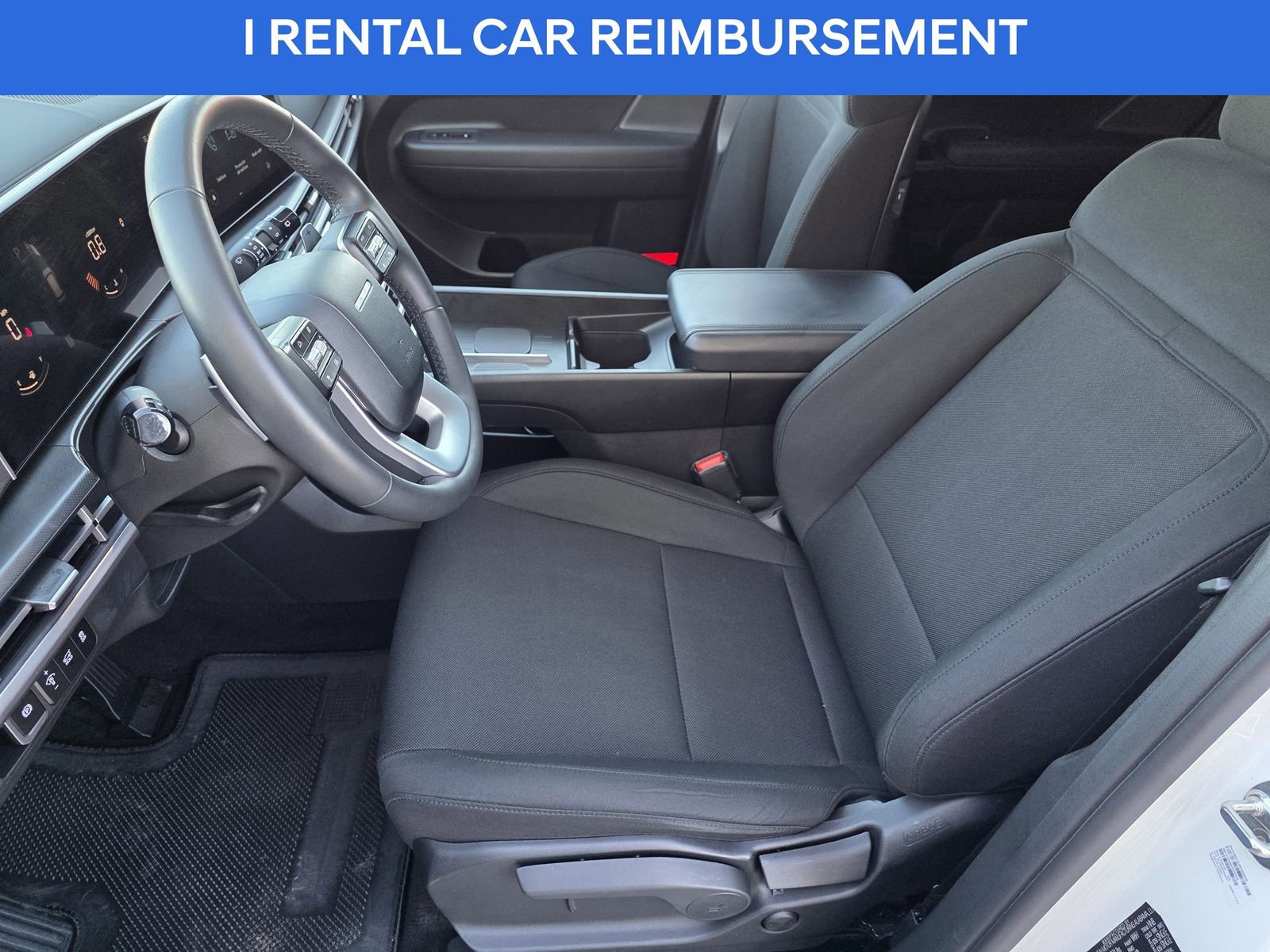 Used 2025 Hyundai Santa Fe SE image 12