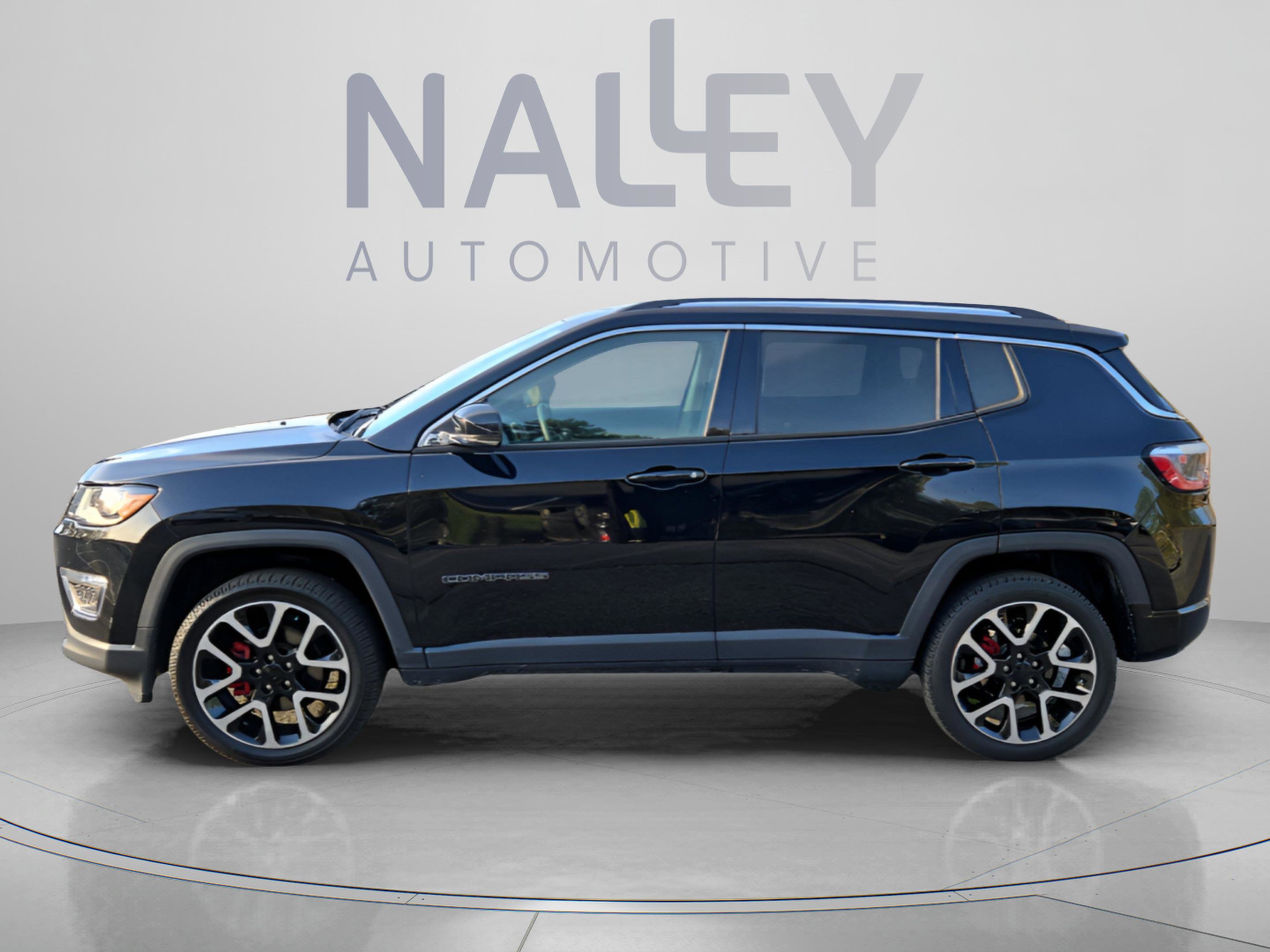Used 2017 Jeep Compass Limited image 2