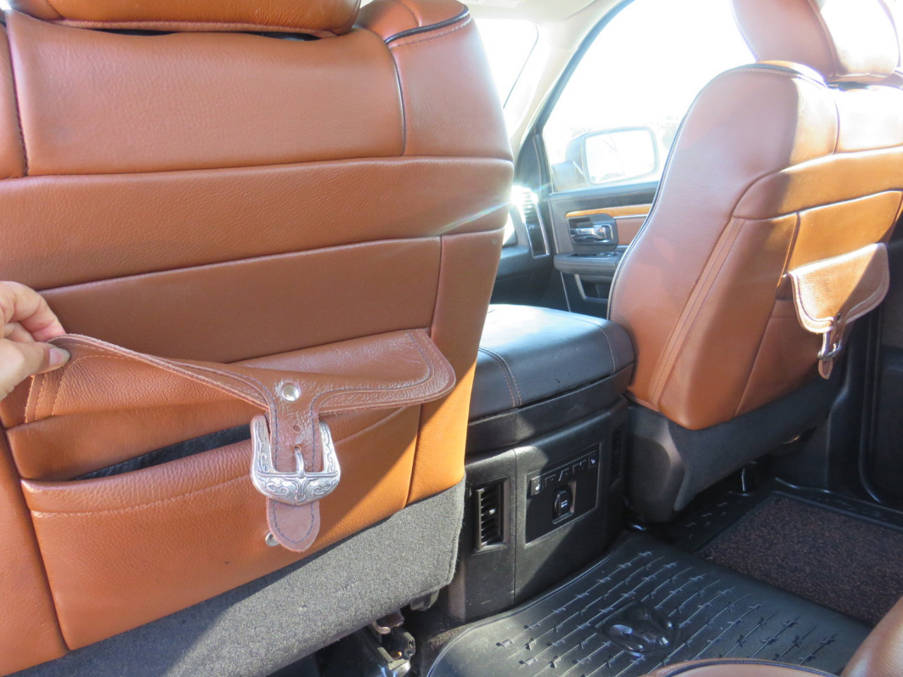 Used 2015 RAM 1500 Laramie Longhorn w/ Convenience Group image 27