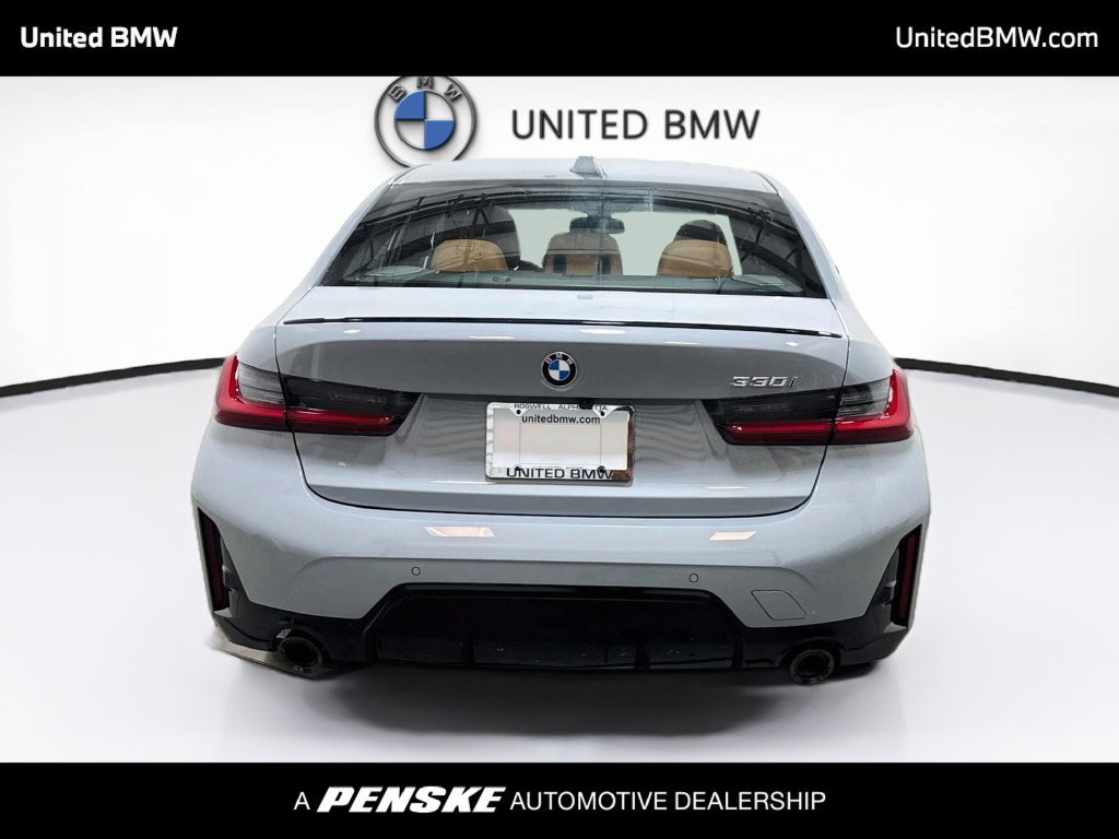 New 2026 BMW 330i Sedan w/ M Sport Package RWD image 6