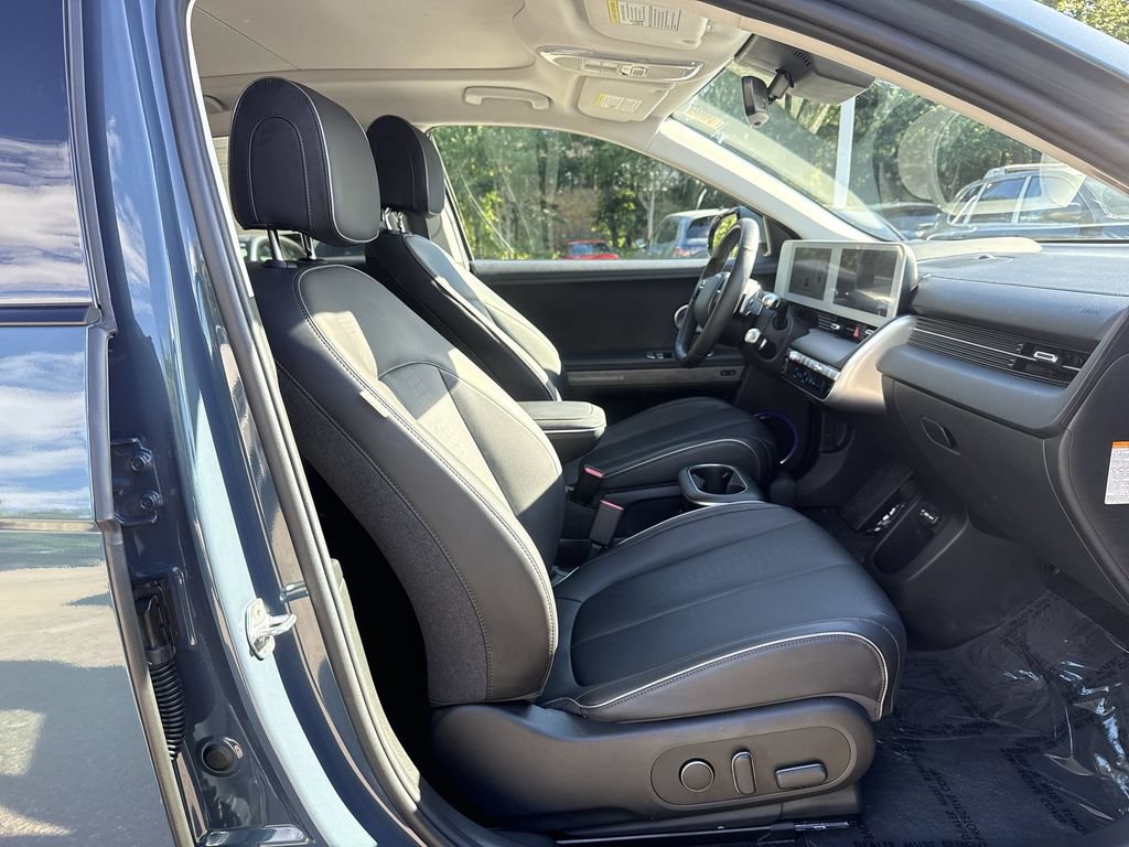 Used 2023 Hyundai Ioniq 5 Limited AWD/4WD image 26