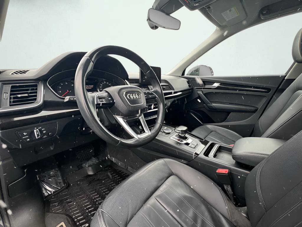 Used 2019 Audi Q5 2.0T Premium w/ Convenience Package image 13