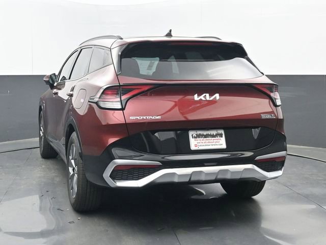 Used 2025 Kia Sportage SX image 4