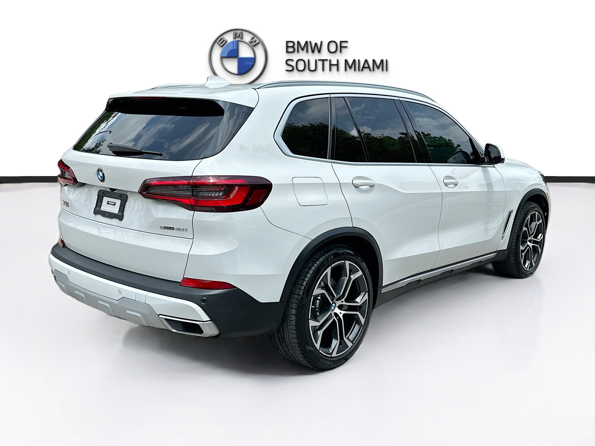 Used 2022 BMW X5 sDrive40i w/ Parking Assistance Package RWD image 7