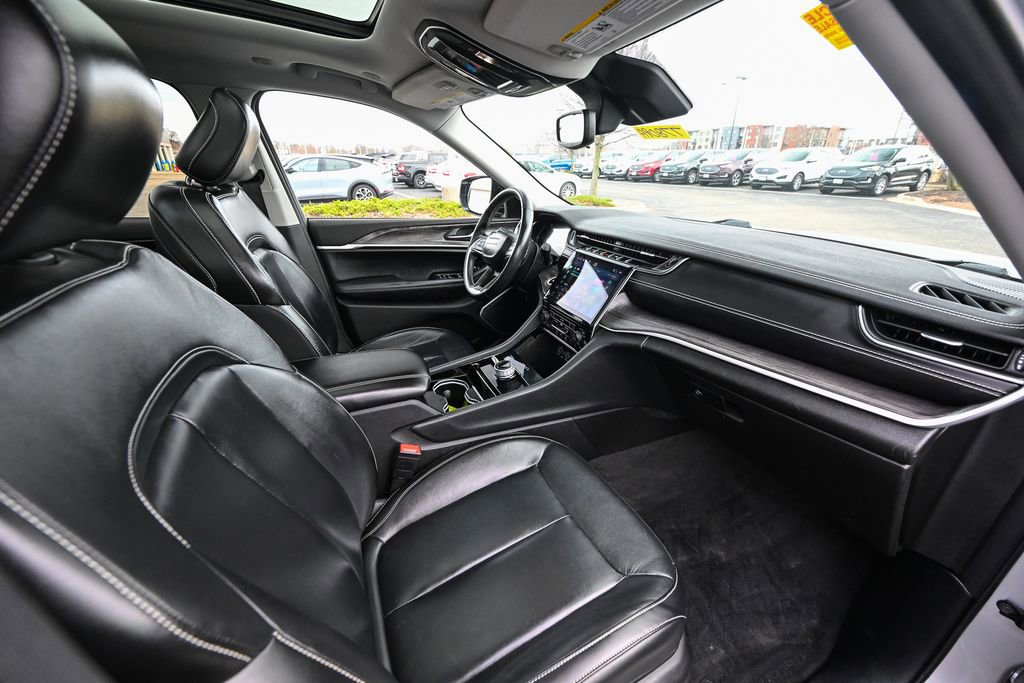 Used 2021 Jeep Grand Cherokee L Limited image 25