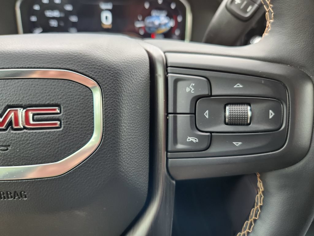 Used 2025 GMC Sierra 3500 AT4 w/ AT4 Premium Plus Package AWD/4WD image 29