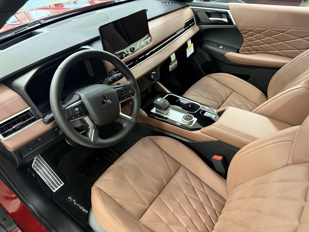 New 2026 Mitsubishi Outlander SEL image 17