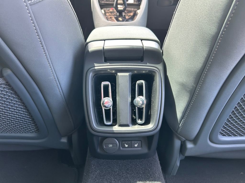 Used 2022 Polestar Polestar 2 w/ Performance Package AWD/4WD image 26