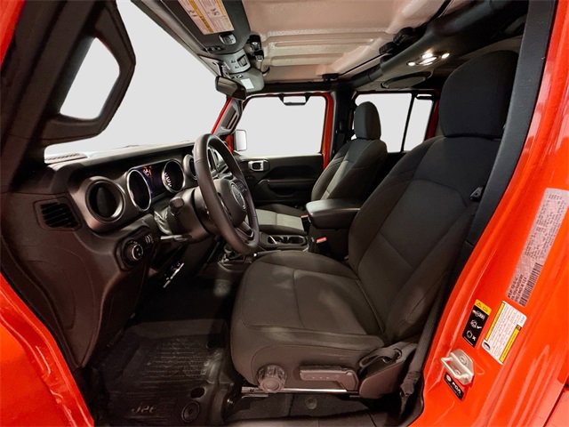 Used 2023 Jeep Gladiator Sport image 33