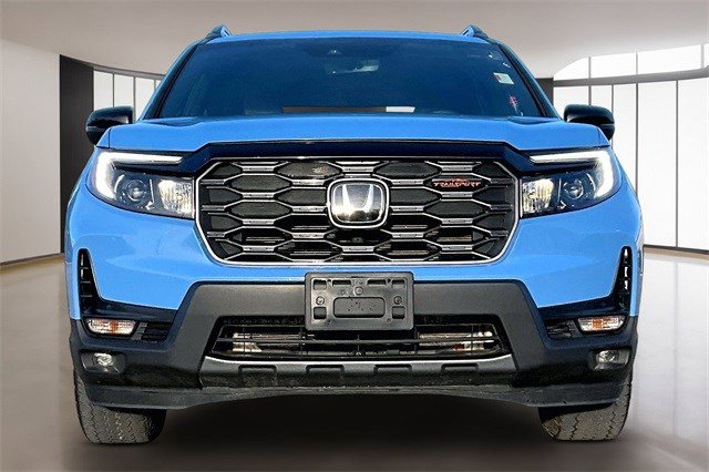 Certified 2024 Honda Passport TrailSport image 2