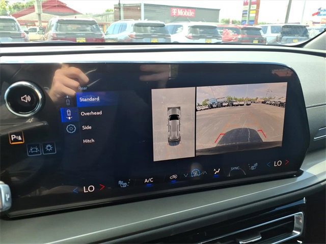 New 2026 Chevrolet Traverse LT w/ Driver Confidence Package image 17