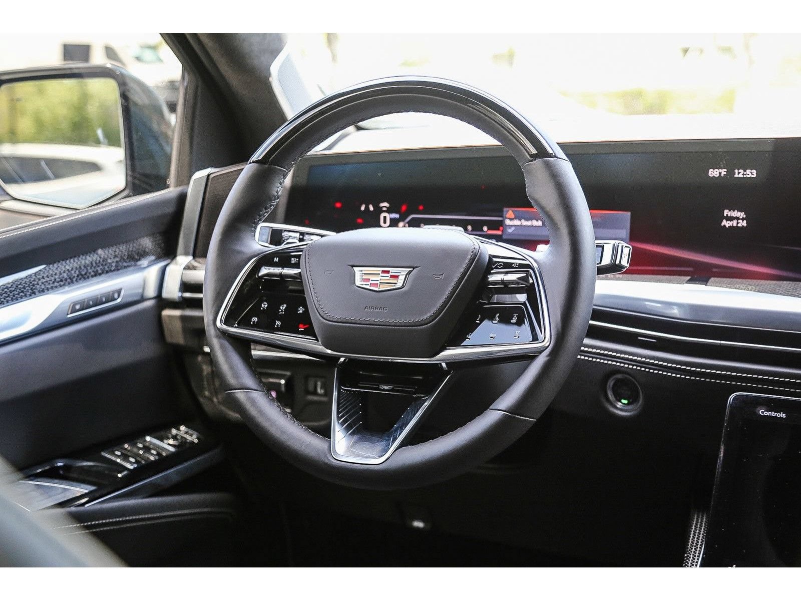 Used 2025 Cadillac Escalade ESV V AWD/4WD image 13