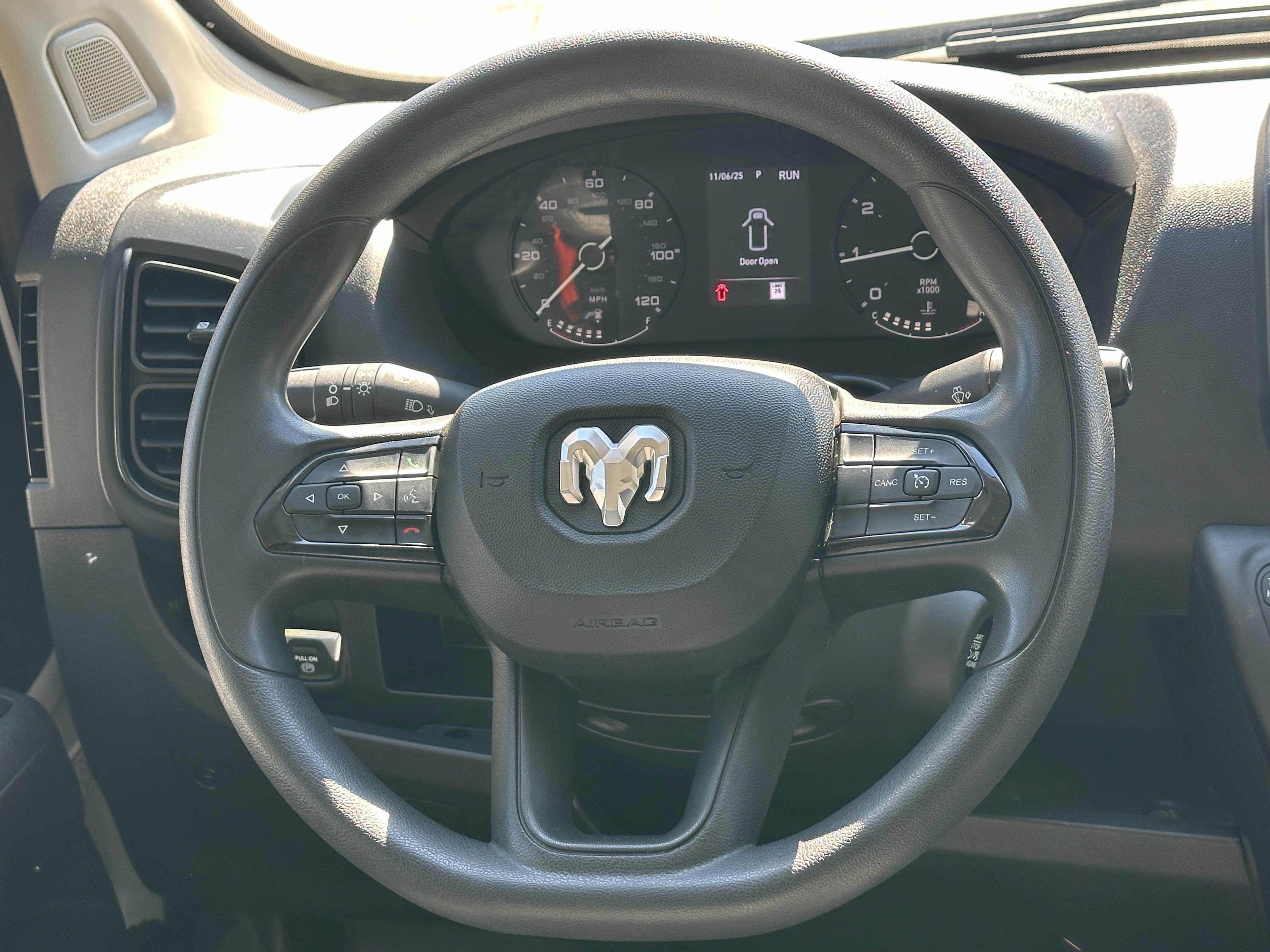 Used 2023 RAM ProMaster 3500 w/ Driver Convenience Group image 24