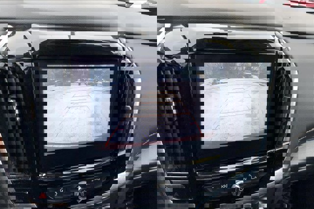 Used 2018 Chevrolet Traverse LT w/ LPO, Cargo Package image 20