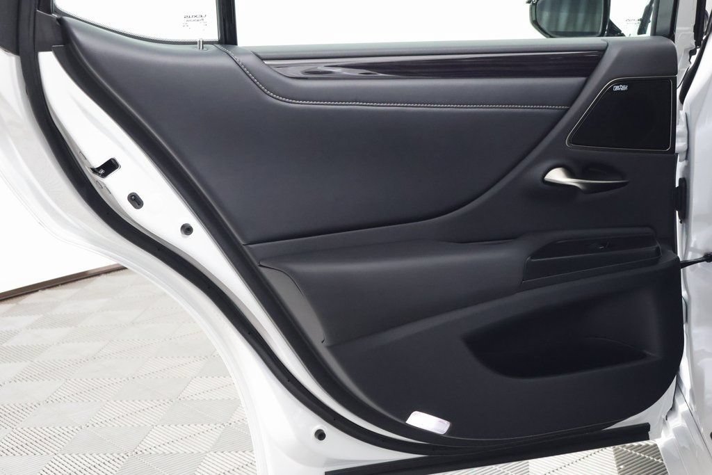 Certified 2021 Lexus ES 350 w/ Accessory Package FWD image 13