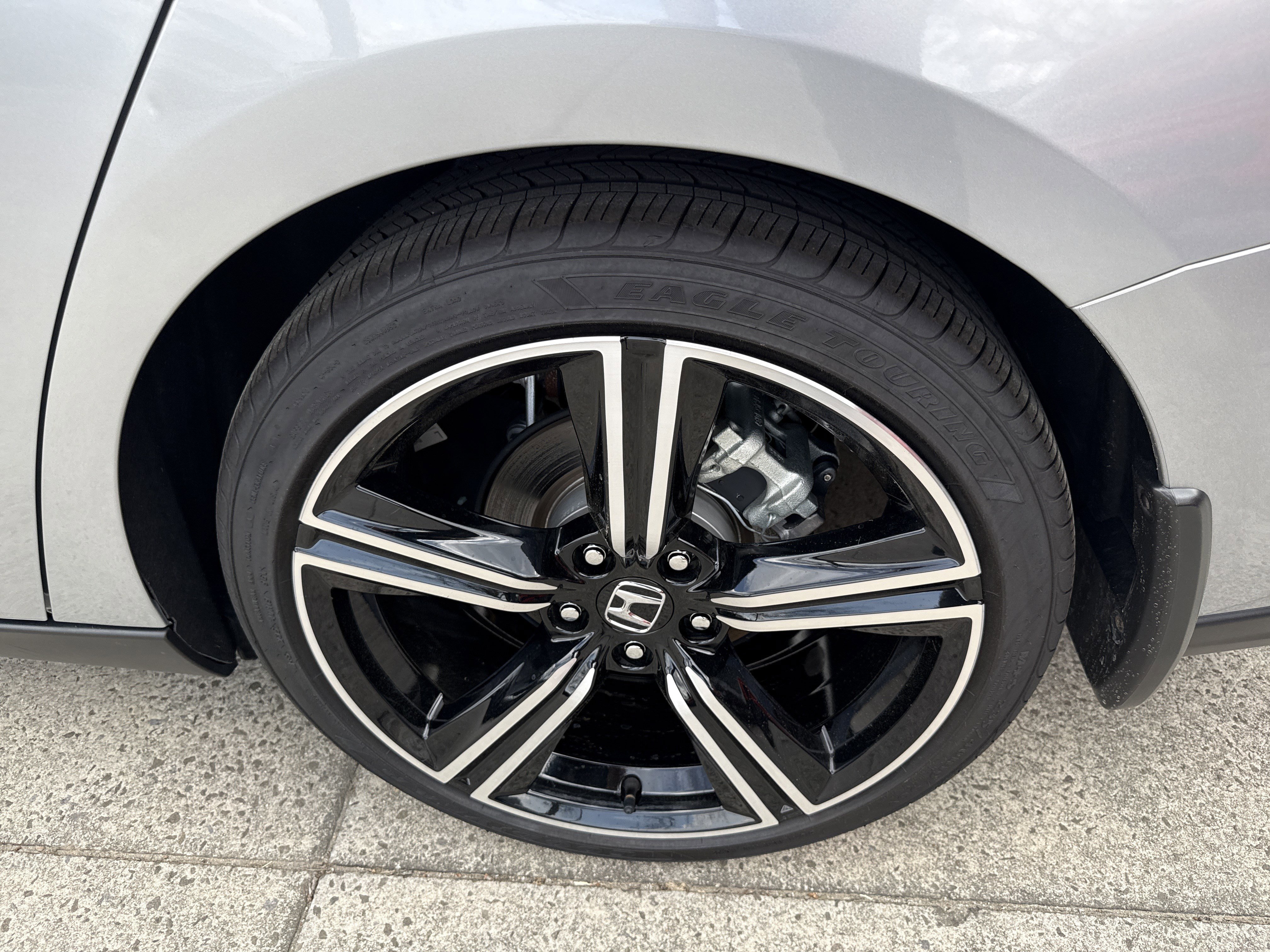 Used 2025 Honda Accord Sport image 19