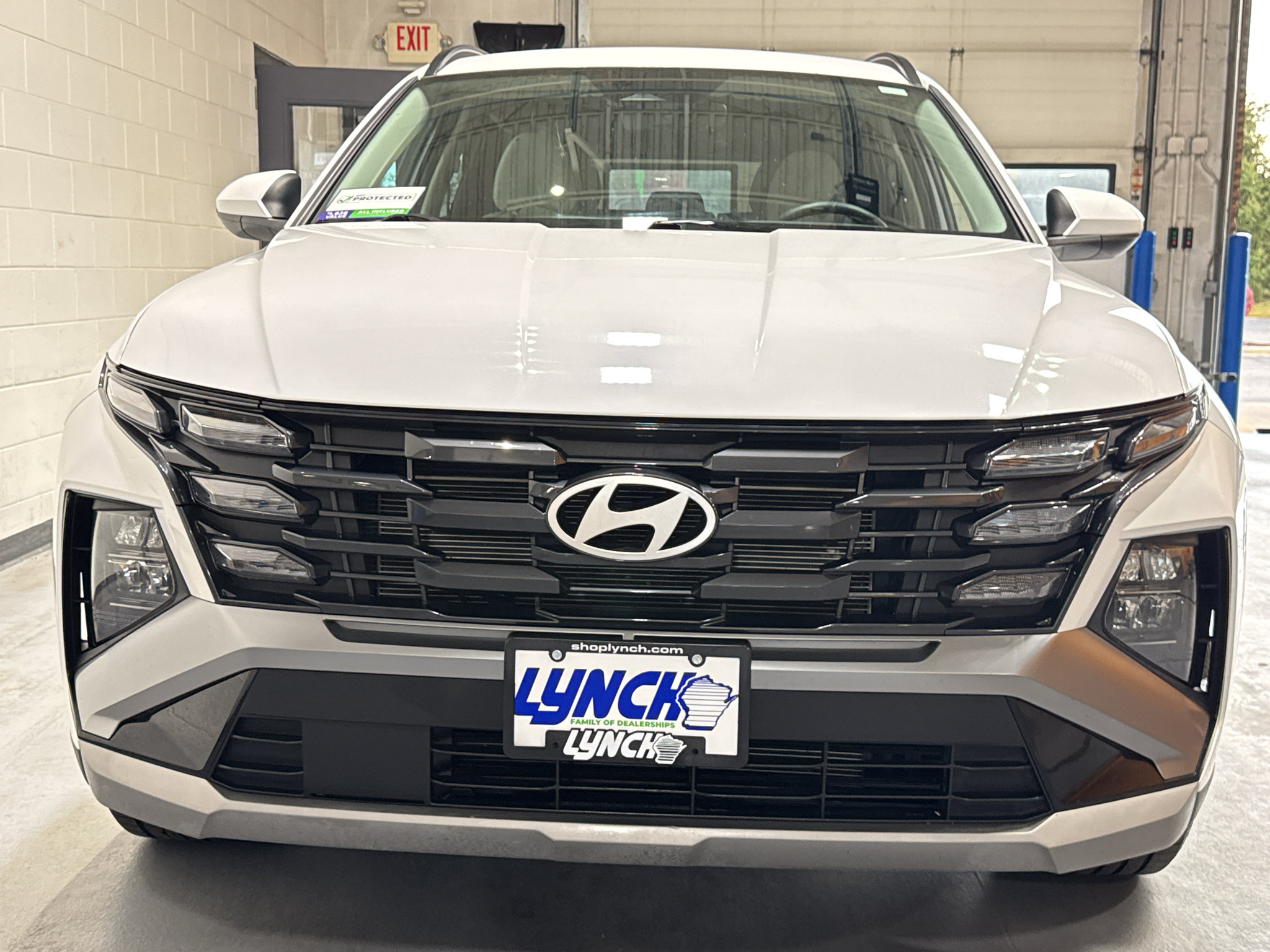 Used 2025 Hyundai Tucson SEL FWD image 8