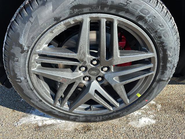 New 2026 Ford Explorer ST-Line w/ ST-Line Street Pack image 9