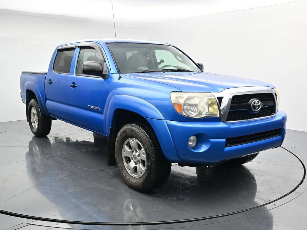 Used 2011 Toyota Tacoma 4x4 Double Cab w/ SR5 Pkg #2 image 2