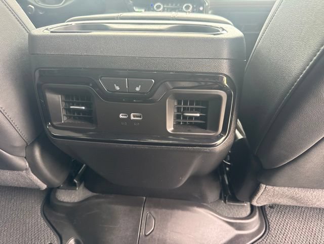 Used 2025 GMC Sierra 2500 AT4 w/ AT4 Premium Plus Package AWD/4WD image 13