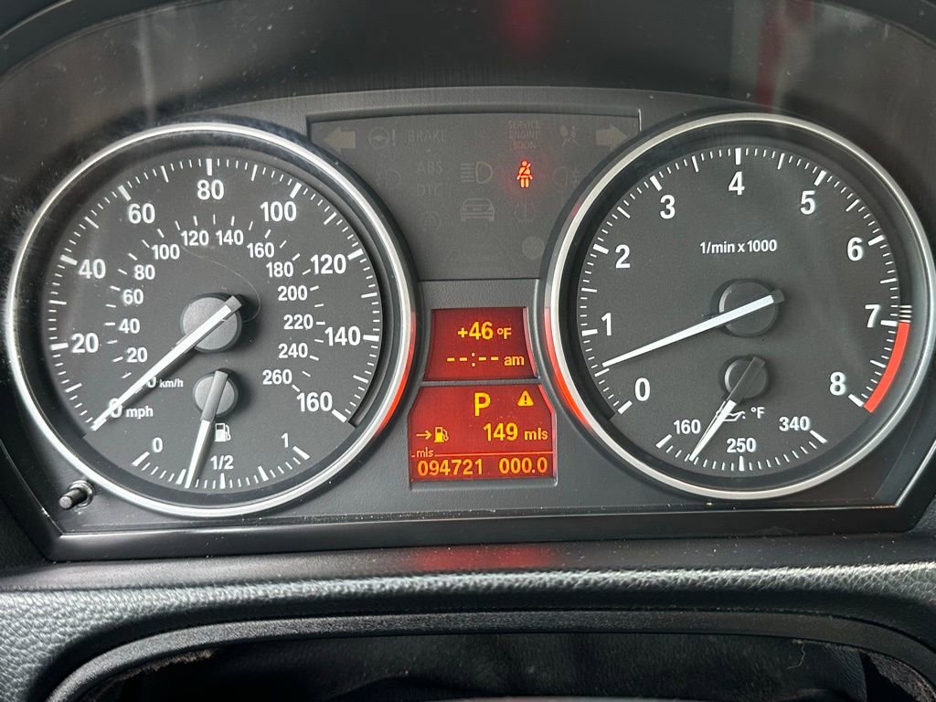 Used 2009 BMW 328i Convertible image 24