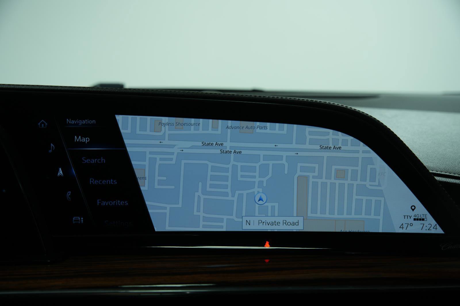 Used 2022 Cadillac Escalade Premium Luxury w/ Performance Package image 39