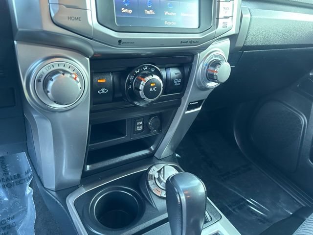 Used 2019 Toyota 4Runner SR5 AWD/4WD image 29