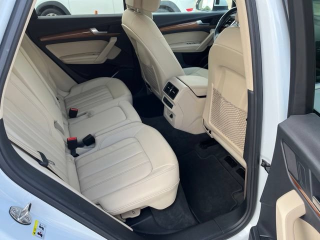 Used 2021 Audi Q5 2.0T Premium Plus w/ Premium Plus Package AWD/4WD image 15