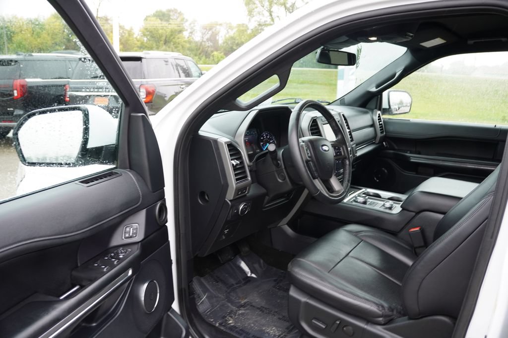 Certified 2020 Ford Expedition Max XLT w/ Equipment Group 202A AWD/4WD image 15