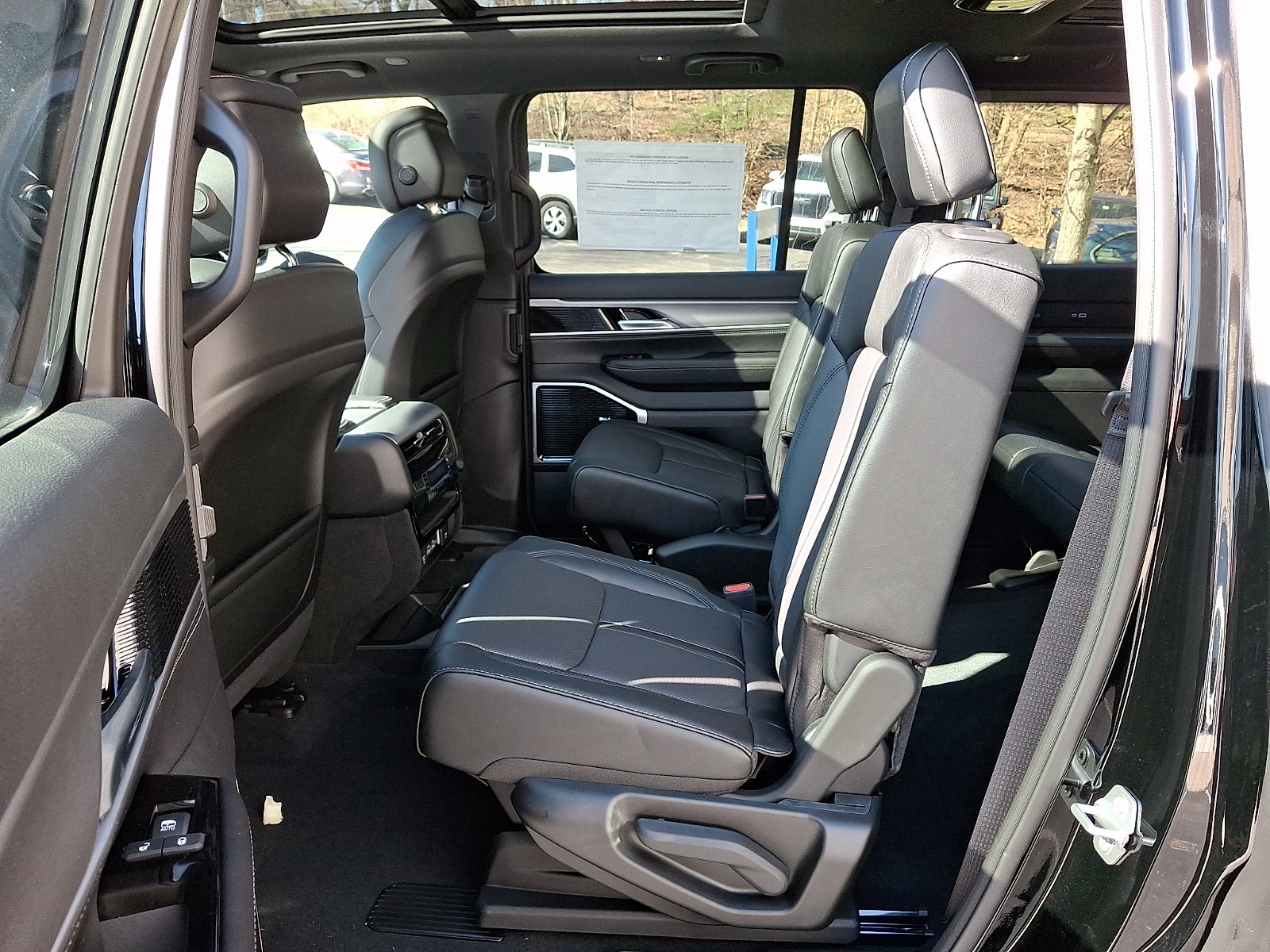 New 2026 Jeep Grand Wagoneer Limited w/ Premium Group II image 6