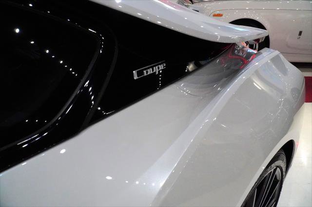 Used 2019 BMW i8 Coupe image 30