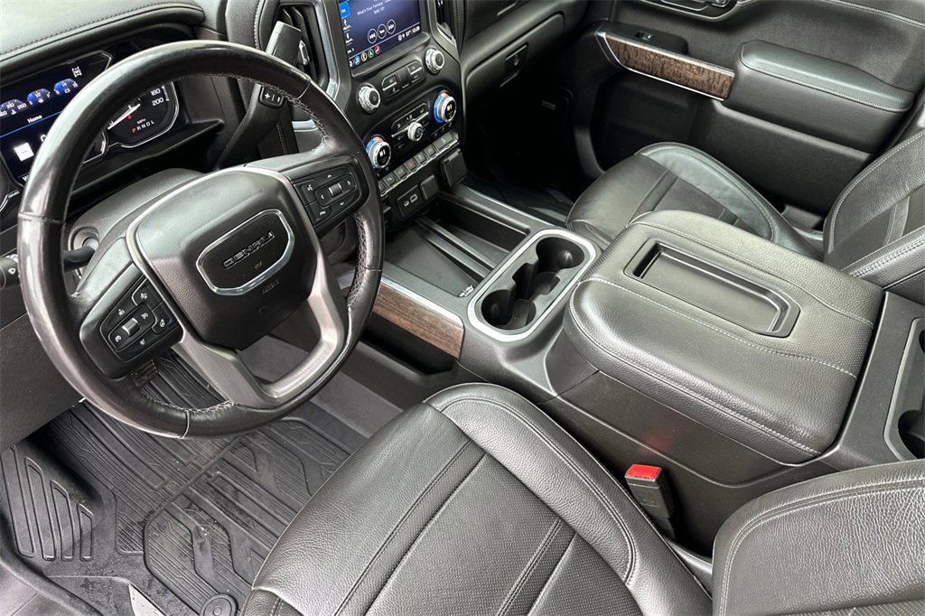 Used 2022 GMC Sierra 3500 Denali image 11