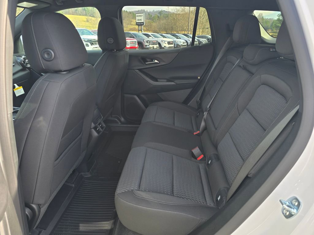 New 2026 Chevrolet Equinox LT image 10