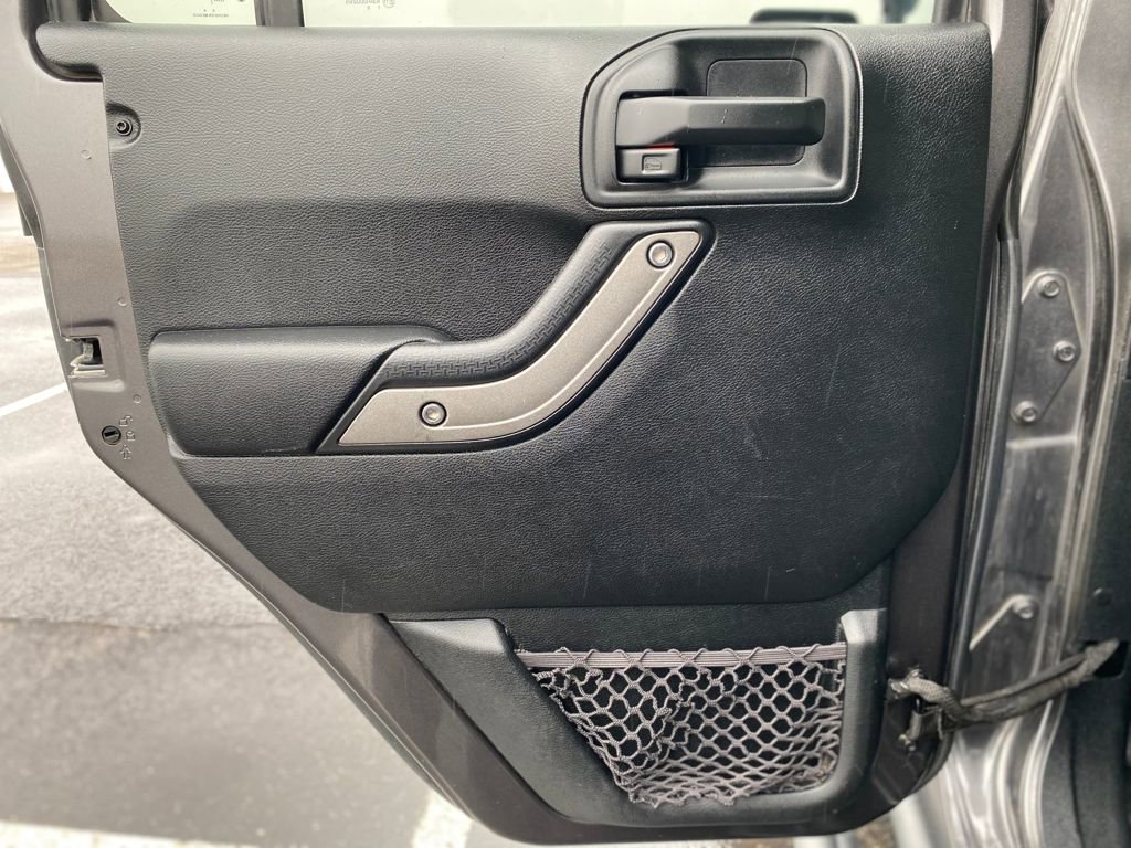 Used 2017 Jeep Wrangler Unlimited Sport image 16