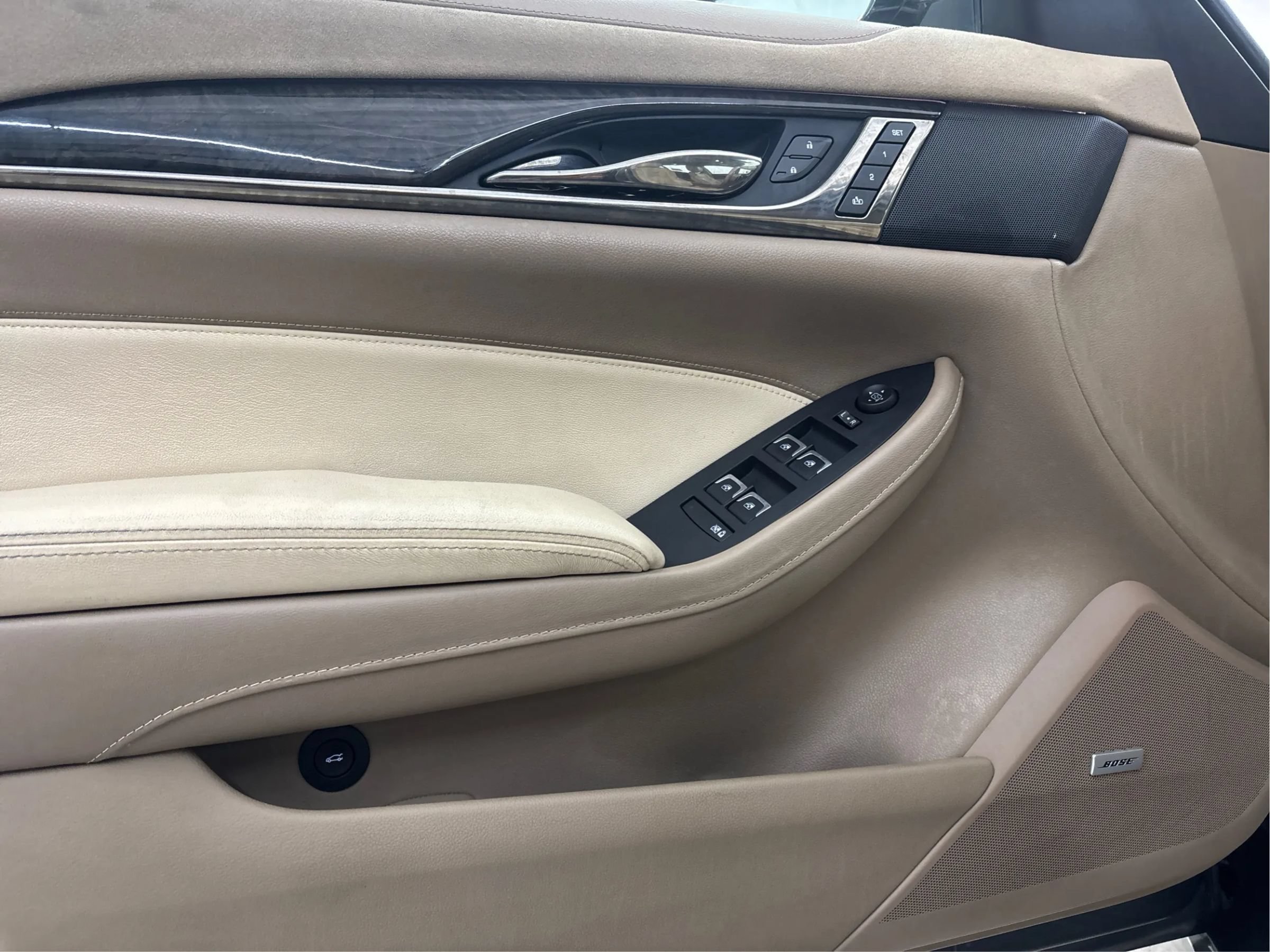 Used 2016 Cadillac CTS Premium AWD/4WD image 25