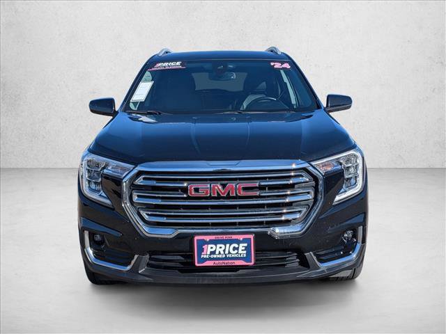 Used 2024 GMC Terrain SLT AWD/4WD image 2
