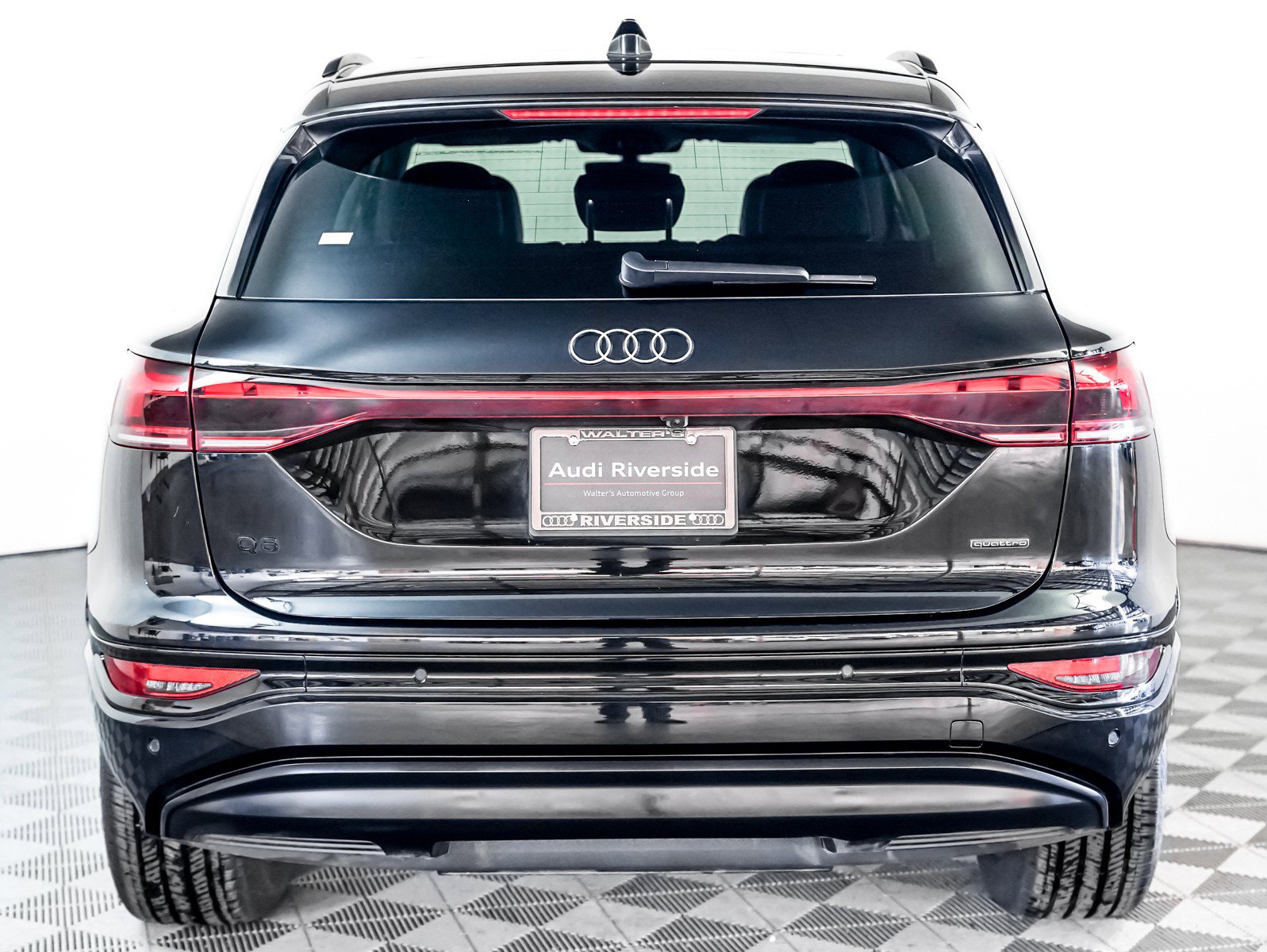 Certified 2025 Audi Q6 e-tron Premium Plus w/ Premium Plus image 11