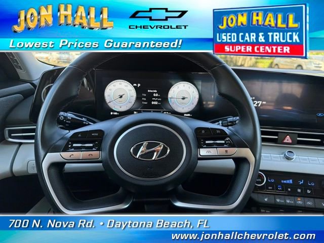 Used 2023 Hyundai Elantra Limited image 21