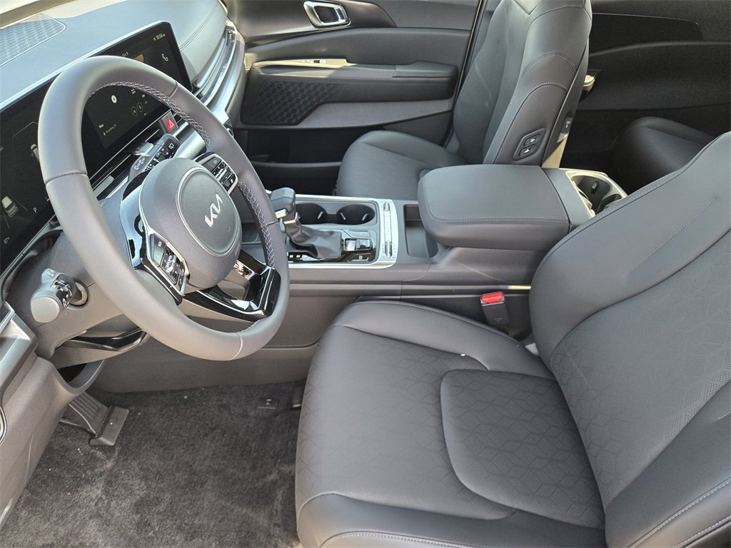 New 2026 Kia Carnival SX image 9