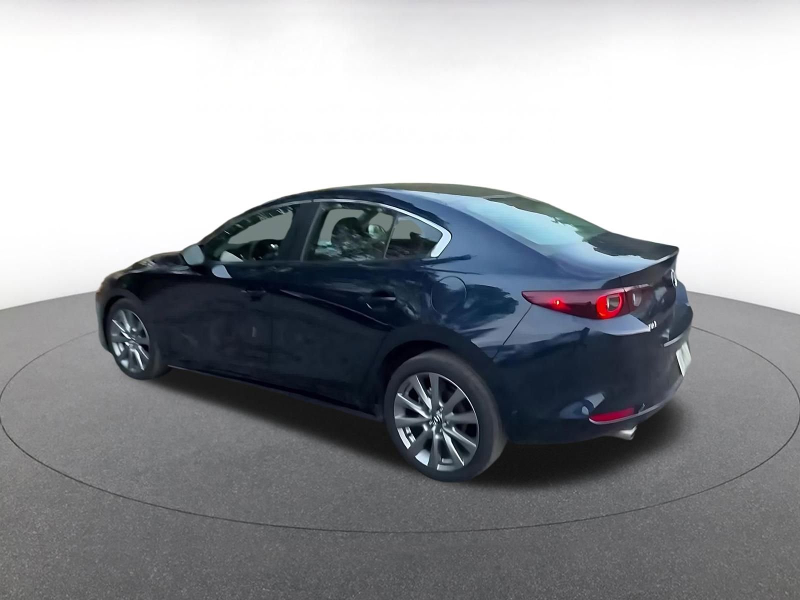 Used 2025 MAZDA MAZDA3 s image 10